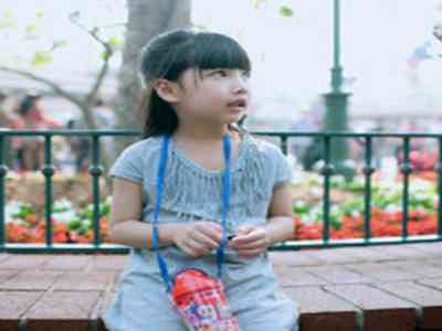 莱州沙河喷泉幼师的背景资料：莱州沙河喷泉幼教人员资料介绍-1