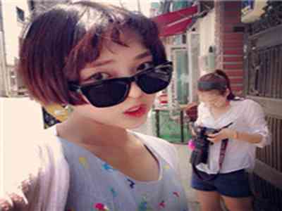 ww.193.爆乳尤物.ccm：网络热图：性感尤物引爆眼球，CCM平台独播