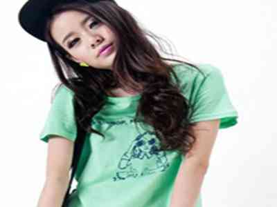 情圣截的一段小视频是什么歌:《神秘旋律揭秘:短视频中的经典歌曲》-2