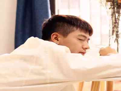 法国空姐满天星法版：模拟空姐体验游戏即将上线，邀你共赴蓝天之旅-2