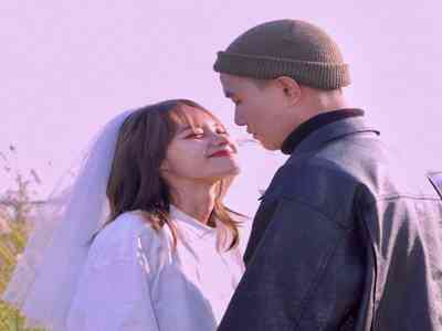 亚洲女人黑人乱种族：多元文化碰撞，游戏体验全新升级