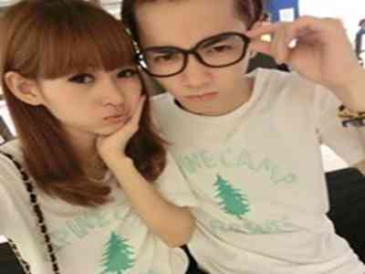  商务旅行女老板戴绿的帽子：绿色误会：女老板机场“戴绿帽”引热议