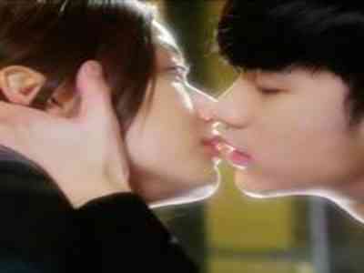 芋圆呀呀糖心vlog视频播放：虚拟娱乐新趋势引领行业变革-1