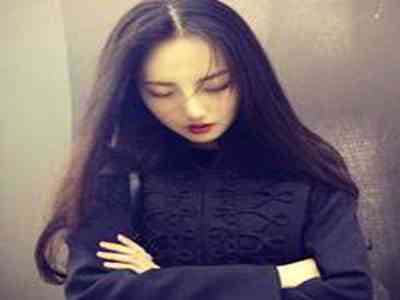 武警男男野外自慰军人：野外军人秘密自慰事件揭秘-1